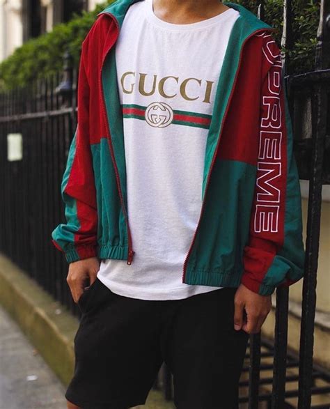 Ropa de Gucci para hombre .